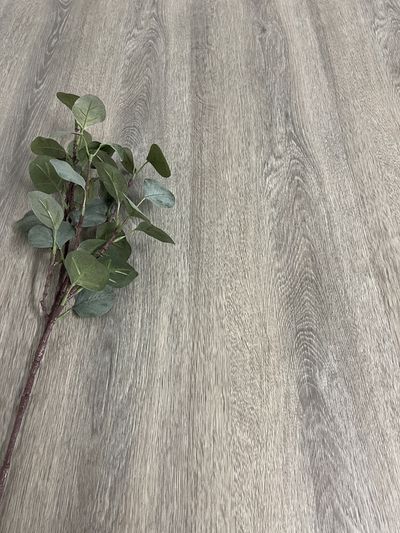 Vinyylilankku SPC+IXPE Projektilattia KL33 5G 8240 2.21m2